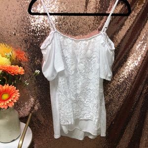 no boundaries white lacey off shoulder top